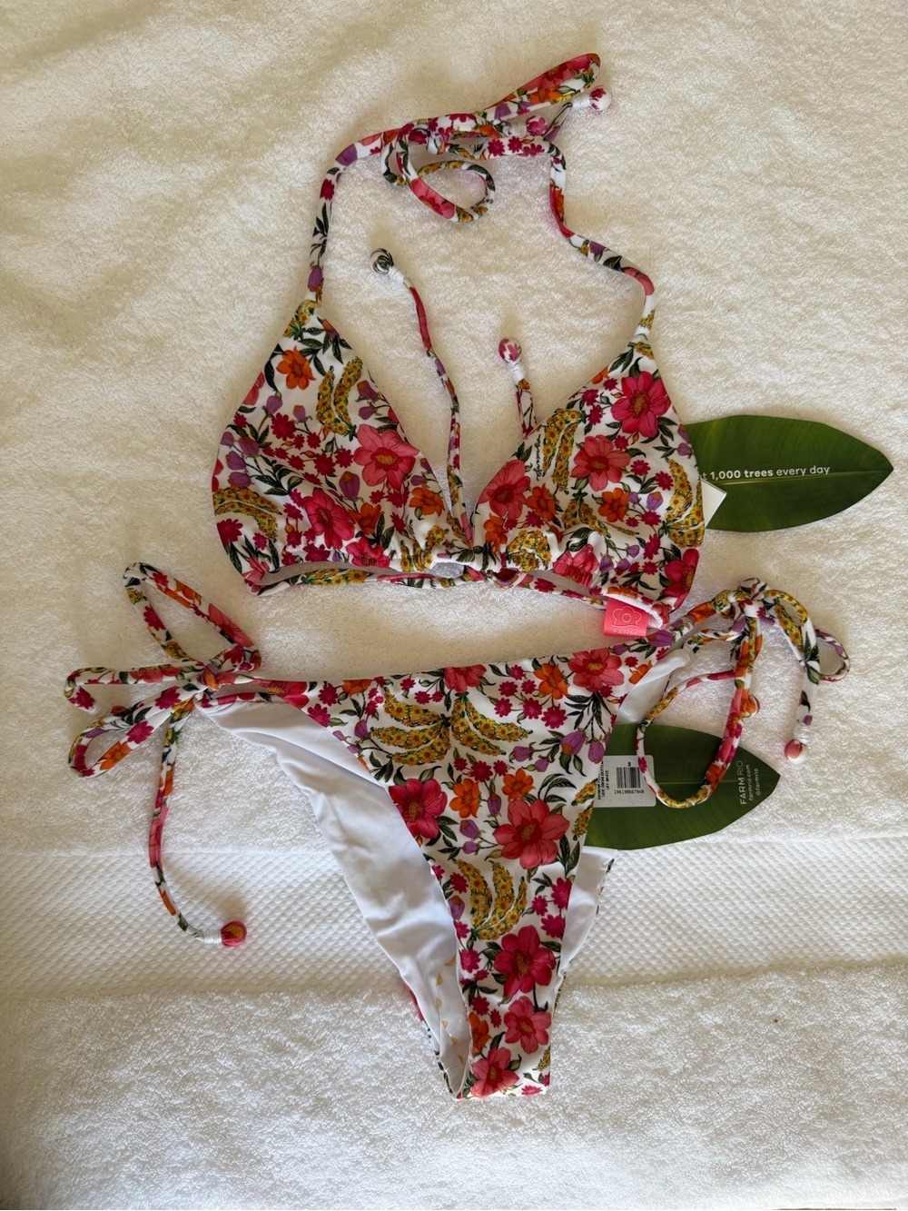 Set - Farm Rio Banana Flowers Triangle Bikini - Picture 4 of 12